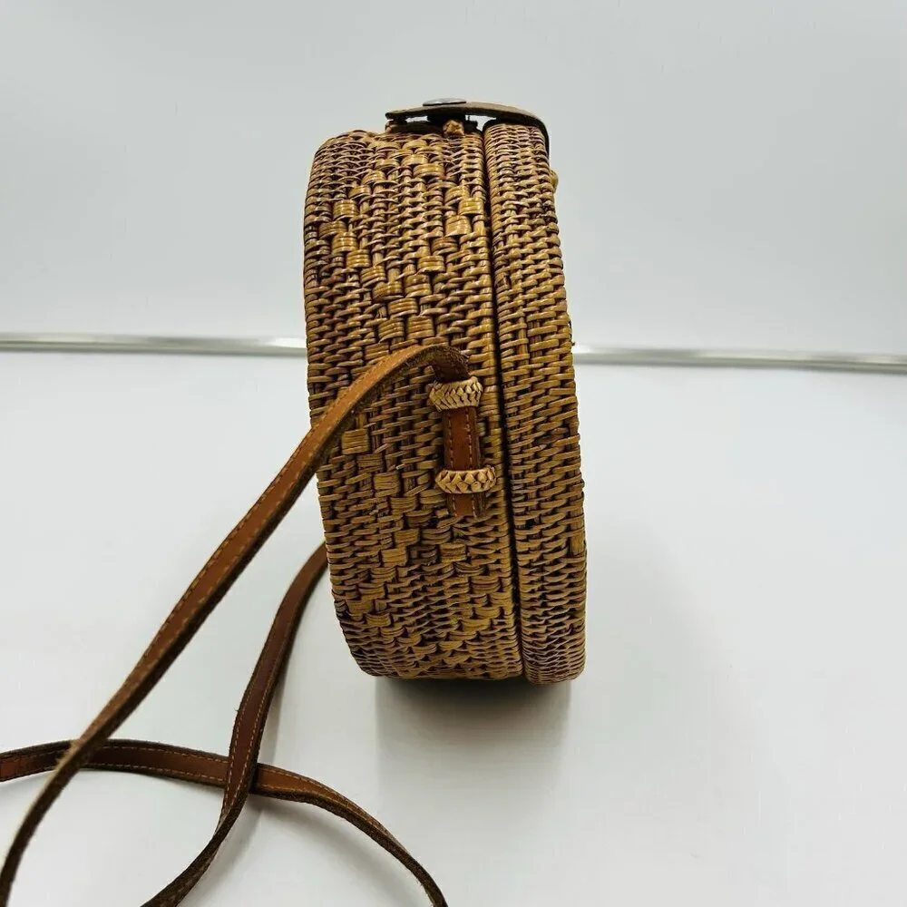 Vintage Street Level Wicker Rattan Basket Weave Crossbody Handbag Round